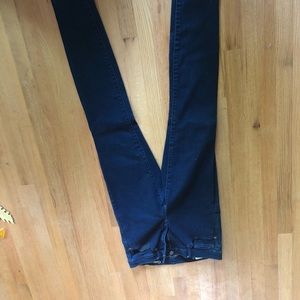 Two pairs of gap true skinny jeans